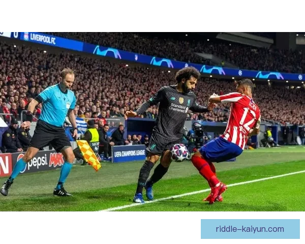 利物浦战术创新方向引发关注，球队持续提升竞争力与表现稳定性